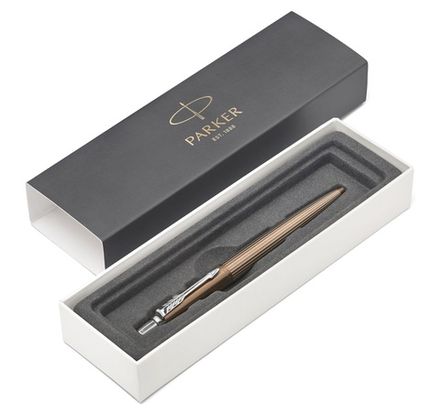 Шариковая ручка Parker Jotter Premium K176, Carlisle Brown Pinstripe CT