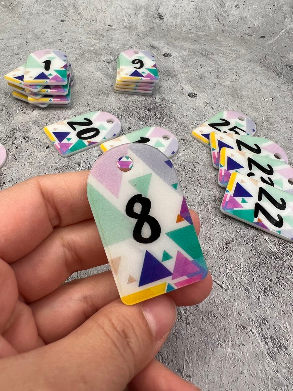 Номерки для гардероба акрил 3х5 см