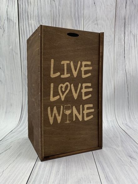 Деревянная коробка " LIVE LOVE WINE"