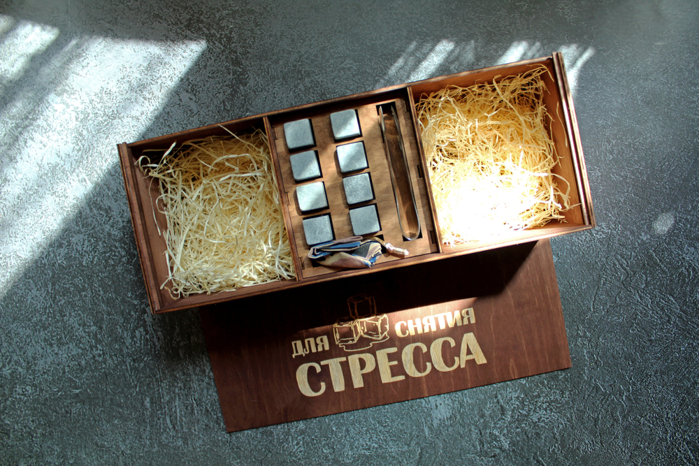 коробка для стаканов виски