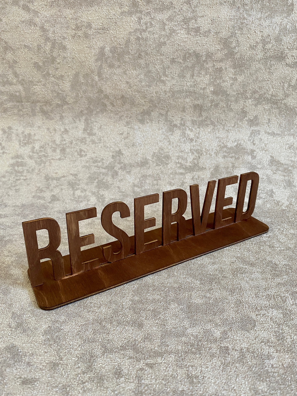 Табличка "RESERVED" 25х6 см